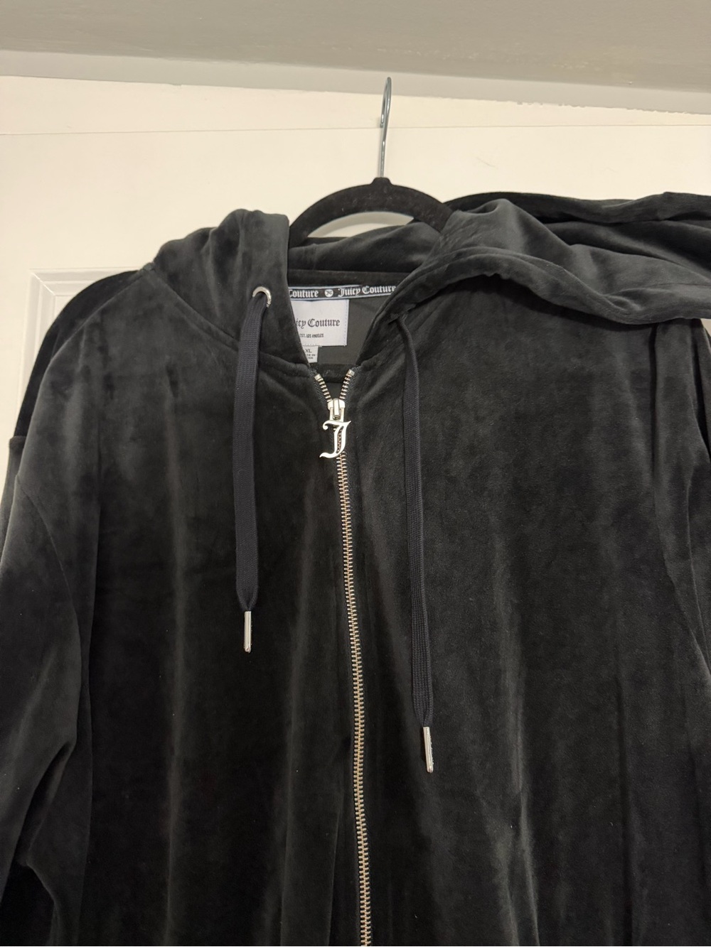 NWOT Juicy Couture Black Velour Romper XL - Picture 3 of 8